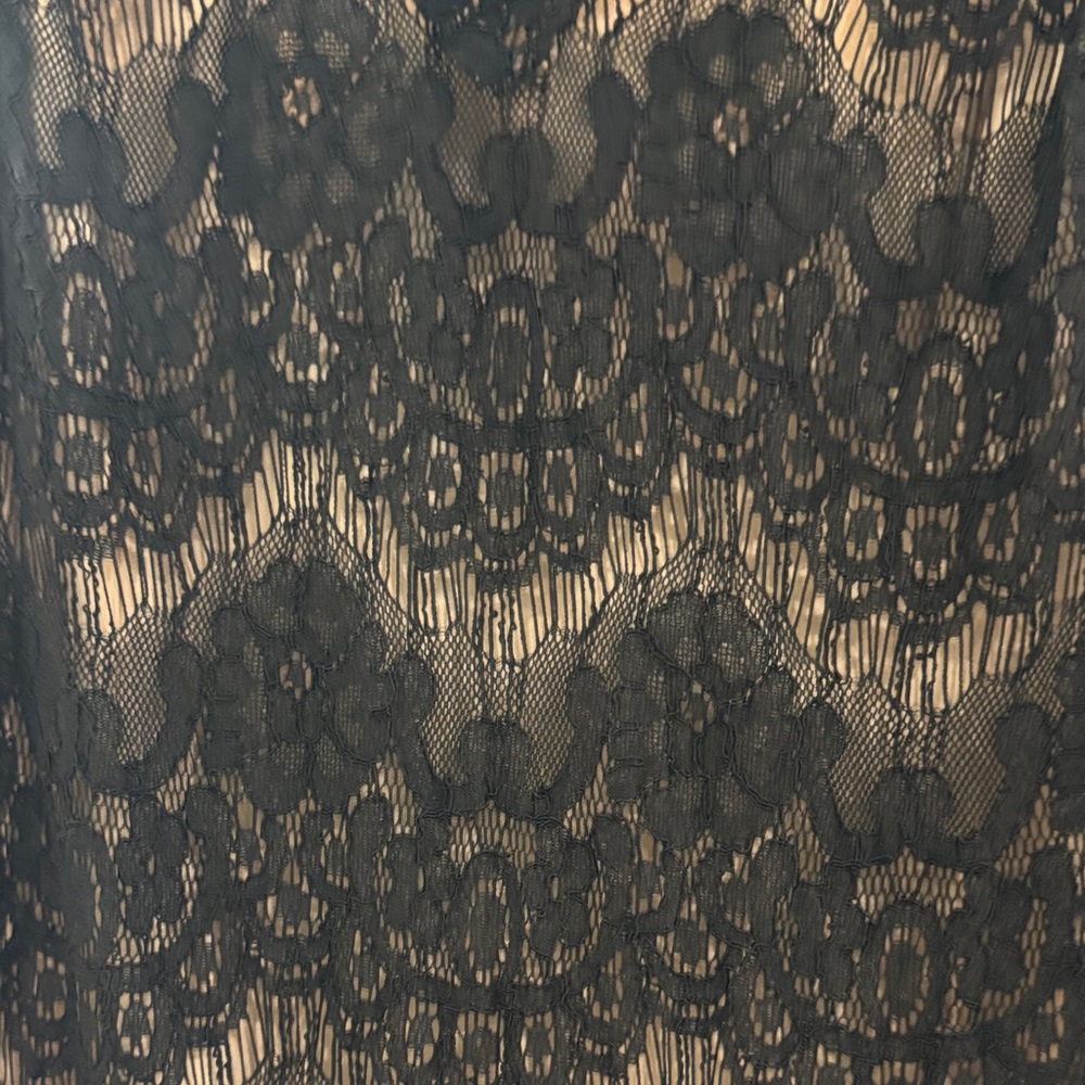 Aqua Elegant Black Lace Maxi Dress - Picture 2 of 8